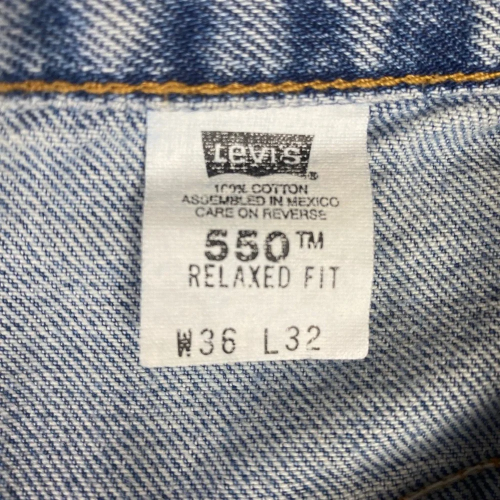Vtg Levi's 550 Relaxed Jeans Mens 36x32 fits 35x31 Blue 100% Cotton Y2K Denim